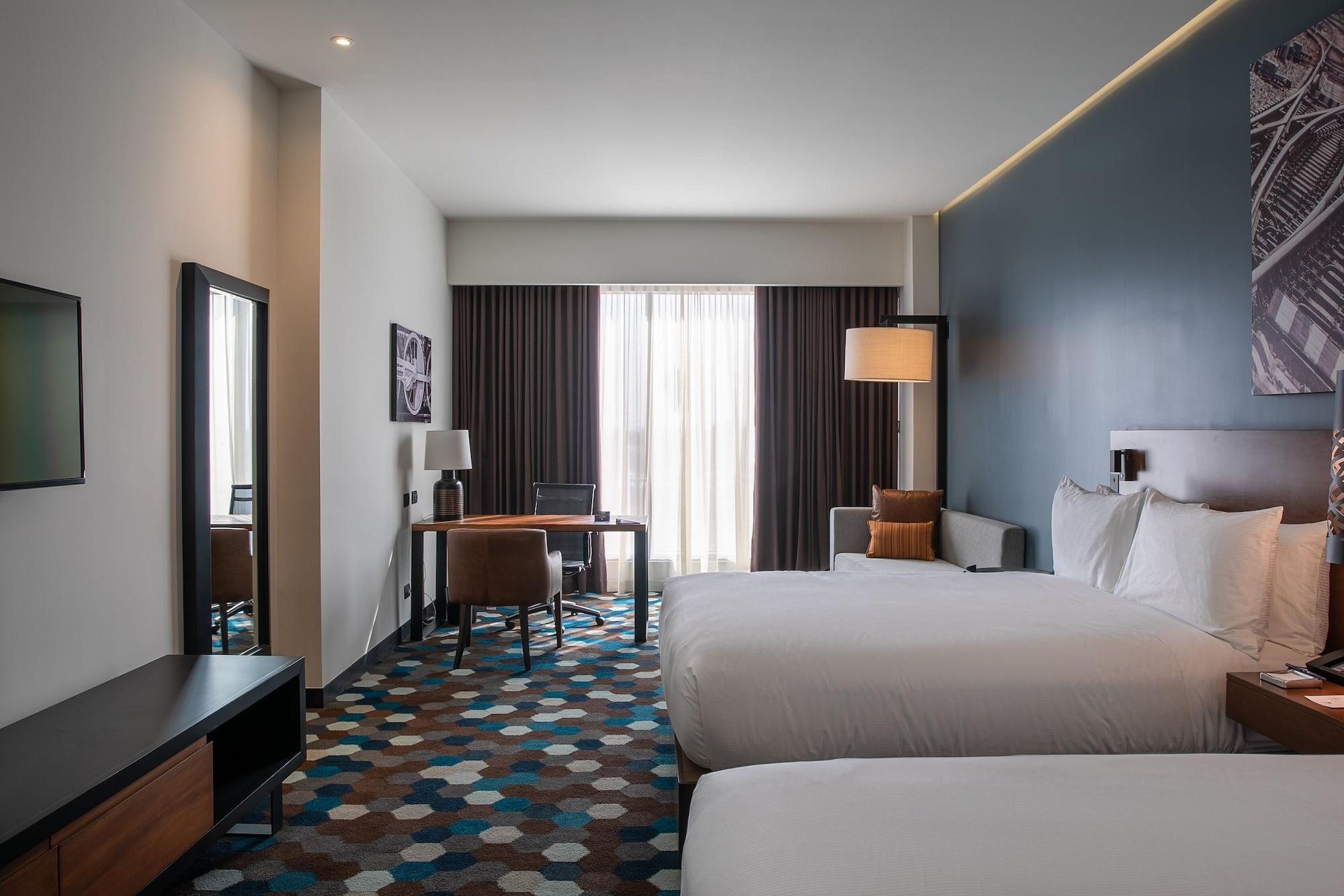 ดับเบิลทรี บาย ฮิลตัน เซลายา Hotel เคลาญา ภายนอก รูปภาพ