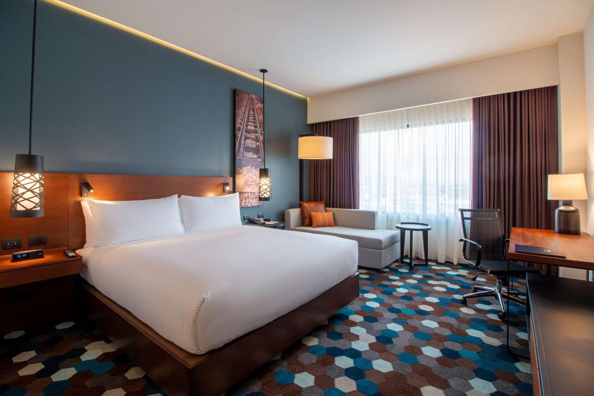 ดับเบิลทรี บาย ฮิลตัน เซลายา Hotel เคลาญา ภายนอก รูปภาพ