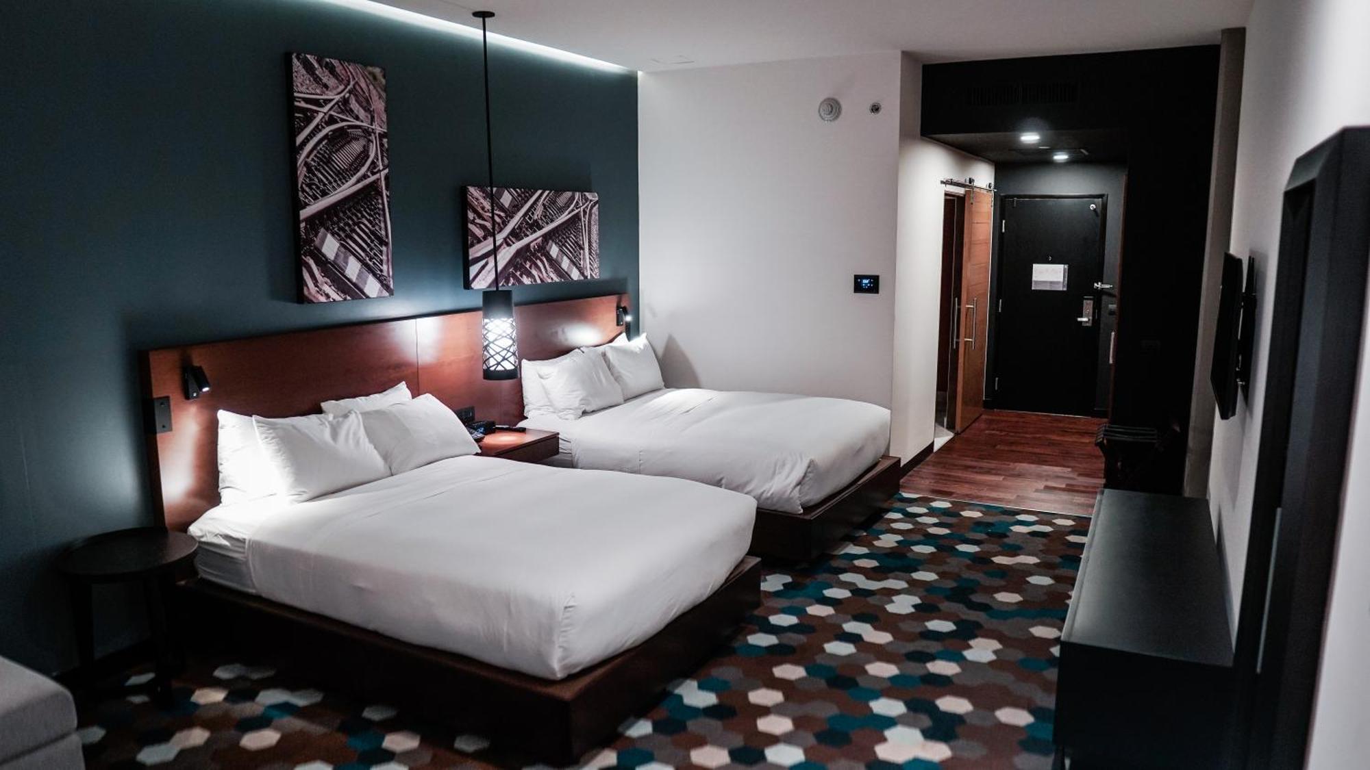 ดับเบิลทรี บาย ฮิลตัน เซลายา Hotel เคลาญา ภายนอก รูปภาพ